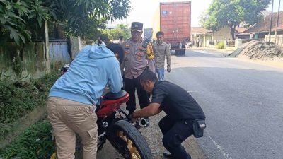 Membandel! Polsek Cipeundeuy Subang Tilang Lima Motor Berknalpot Brong