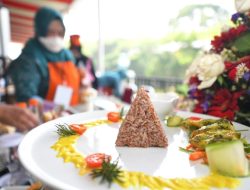 Para Juru Masak Kepala Daerah Adu Resep di Samara di West Java Festival 2024